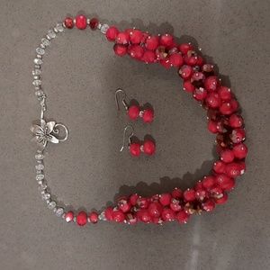 Necklace and earrings set